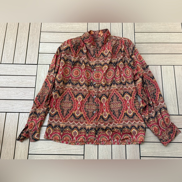 Carole Little for Saint-Tropez West paisley button down blouse red brown - Picture 6 of 7